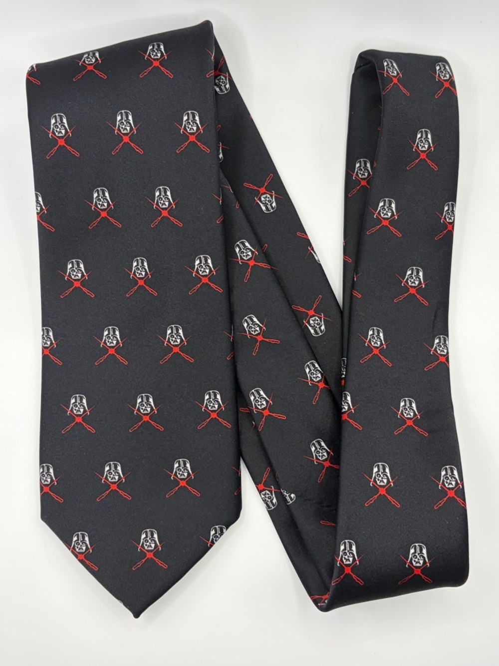 Lucas Films Officially Licensed Darth Vader Men’s Silk Tie